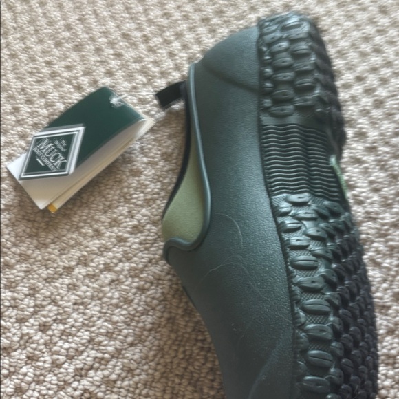 Women’s Muckster II Low-NWT-Size 8 - Picture 4 of 4